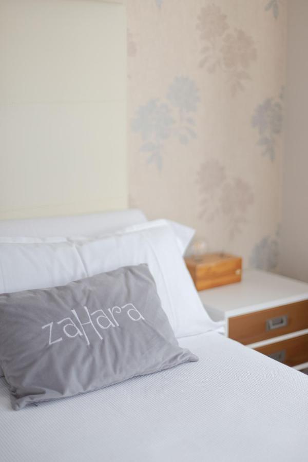 Hostal Zahara Ferrol Luaran gambar