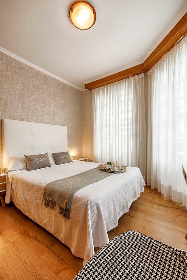 Hostal Zahara Ferrol Luaran gambar