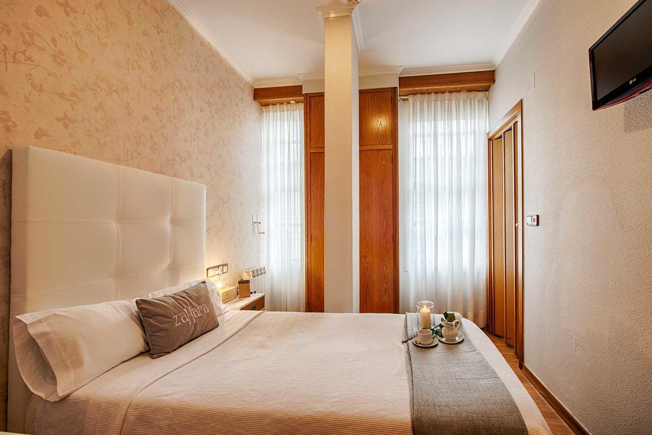 Hostal Zahara Ferrol Luaran gambar