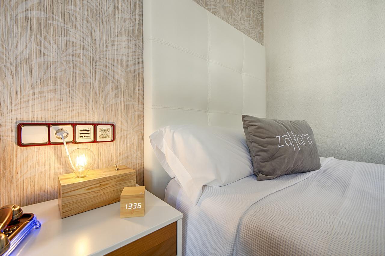 Hostal Zahara Ferrol Luaran gambar